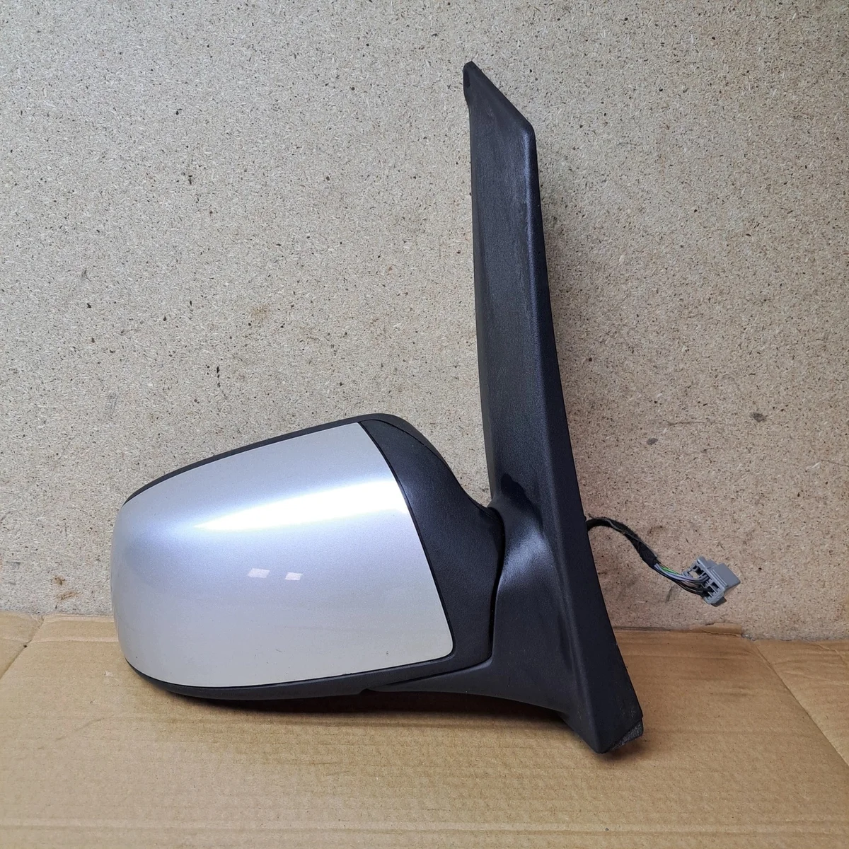 Backspegel höger Ford C-Max MK1 7123694
