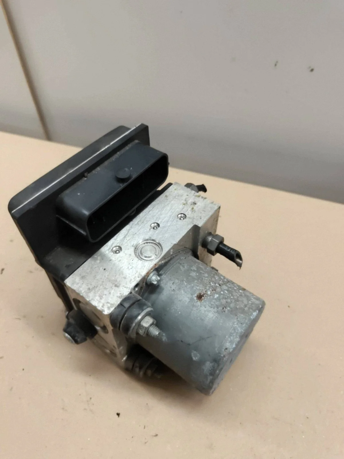 ABS-pumppu Citroen DS5 6445L9190312 image 4