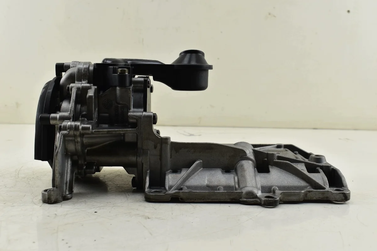 Bomba de Aceite BMW 7810823