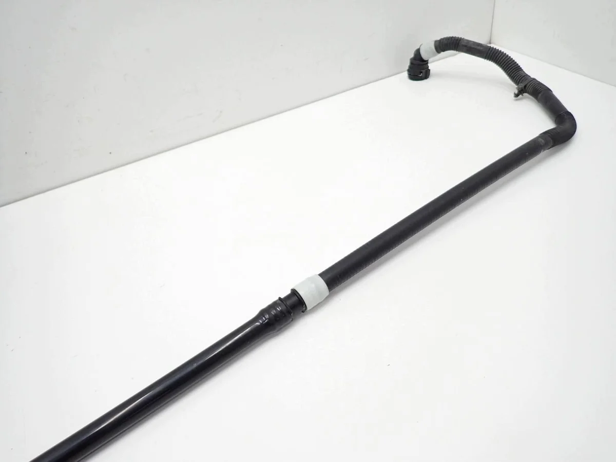 Kühlmittel-Batterieleitung Tesla Model Y 1631598-00-B image 9