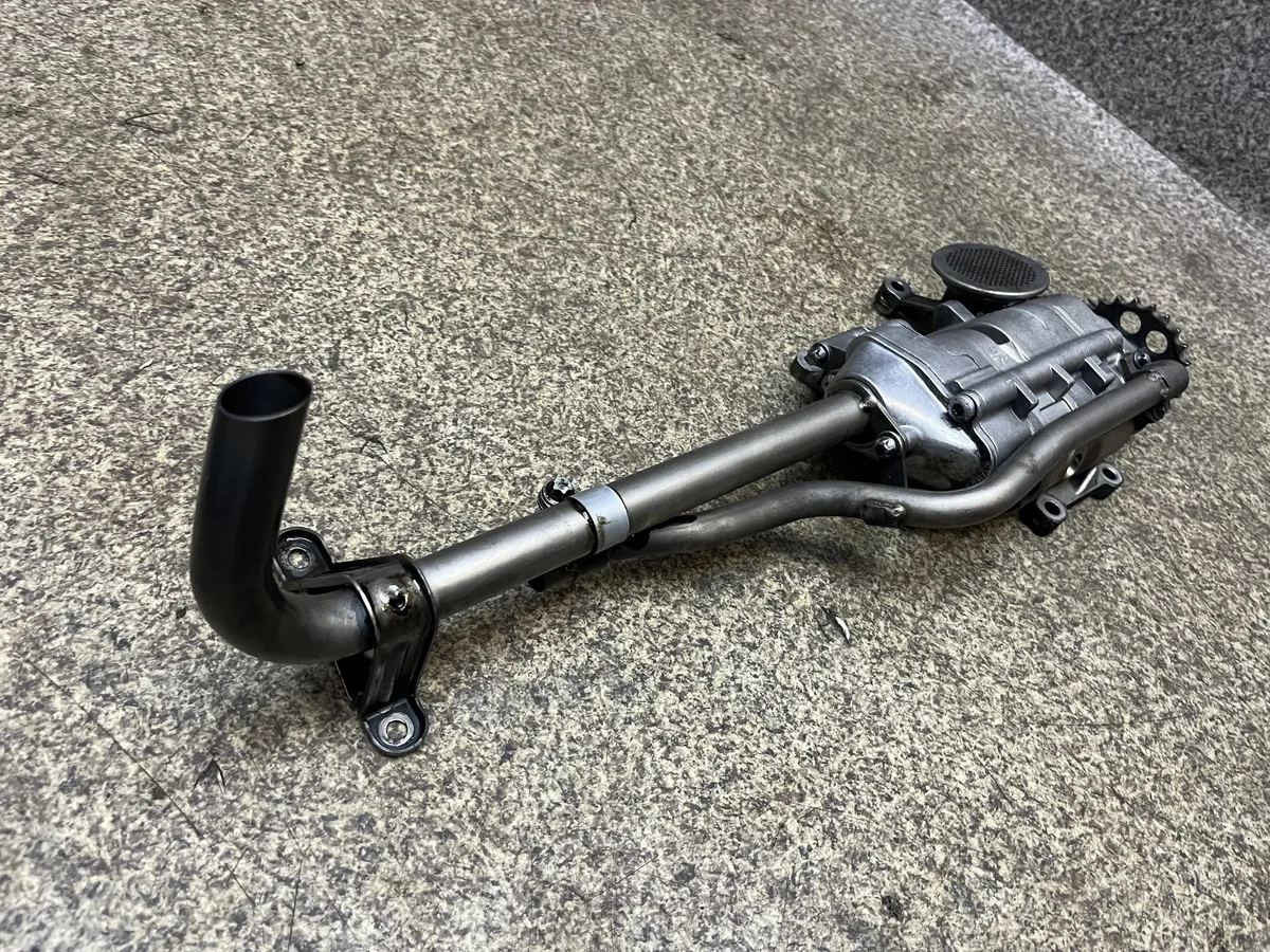Bomba de aceite Mercedes OM648 A6121810201 1371810201-00