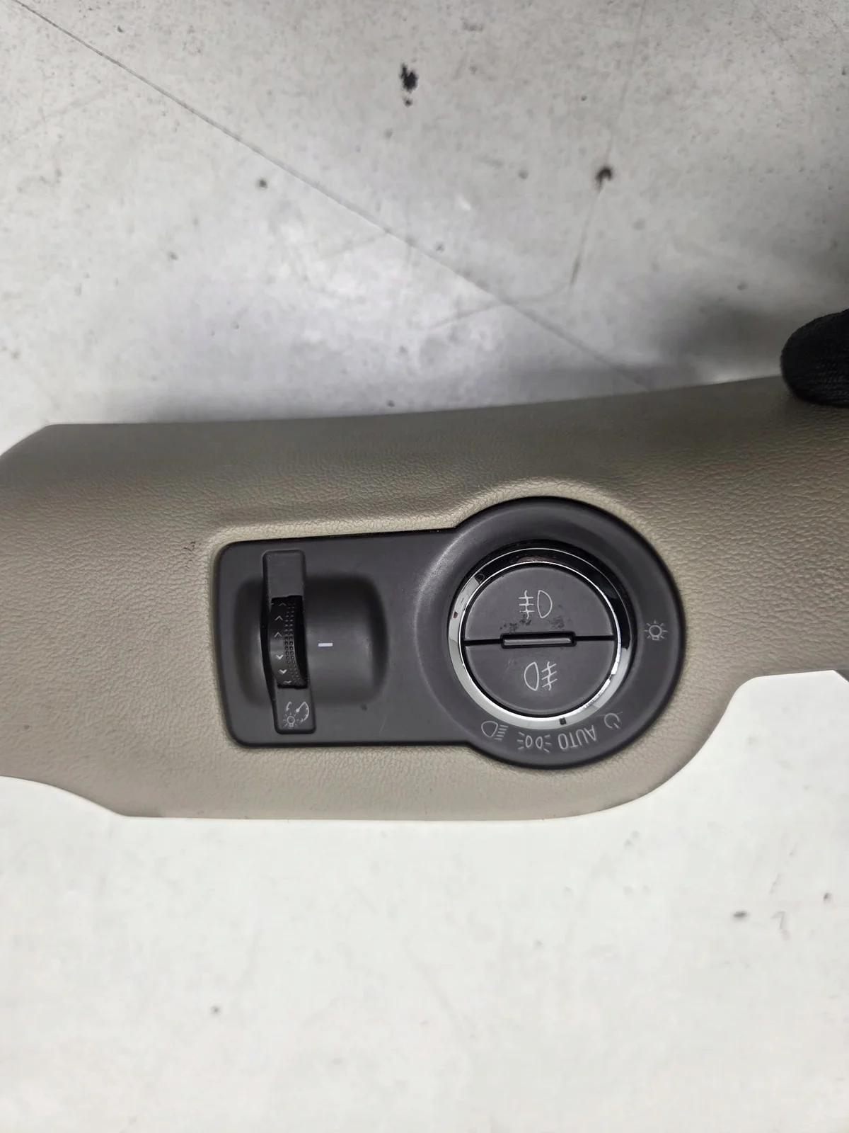 Opel Insignia A Strömbrytare för strålkastare 13268725