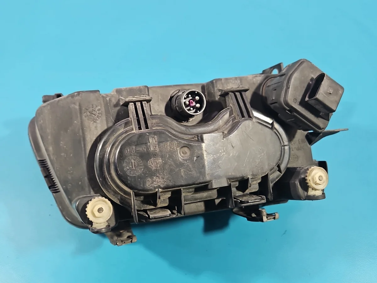 Scheinwerfer links Audi A3 8L image 6