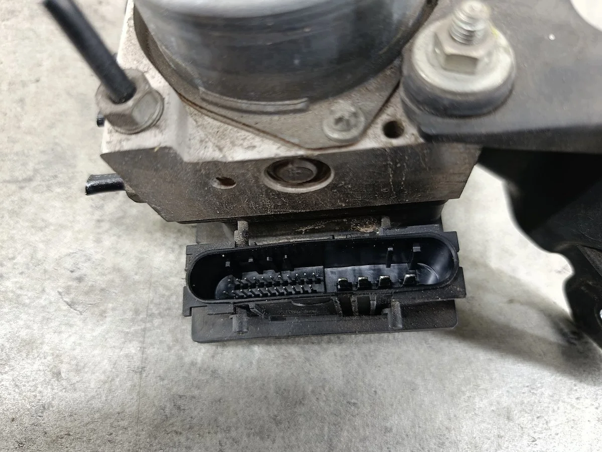 ABS-pumppu Opel Corsa D 0265231537 image 8