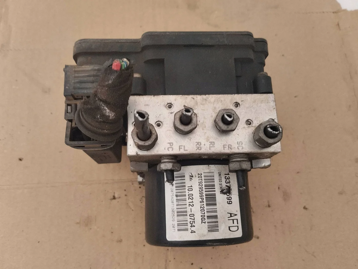 Bremskraftverstärker ABS Opel Astra J IV Zafira C 13379599 image 3