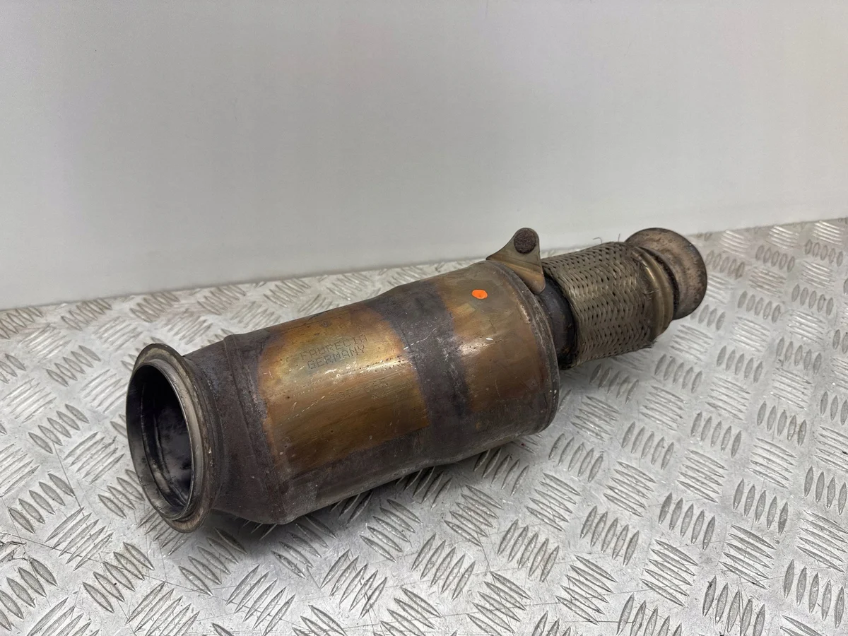 Catalyseur BMW 3 F30 7621020
