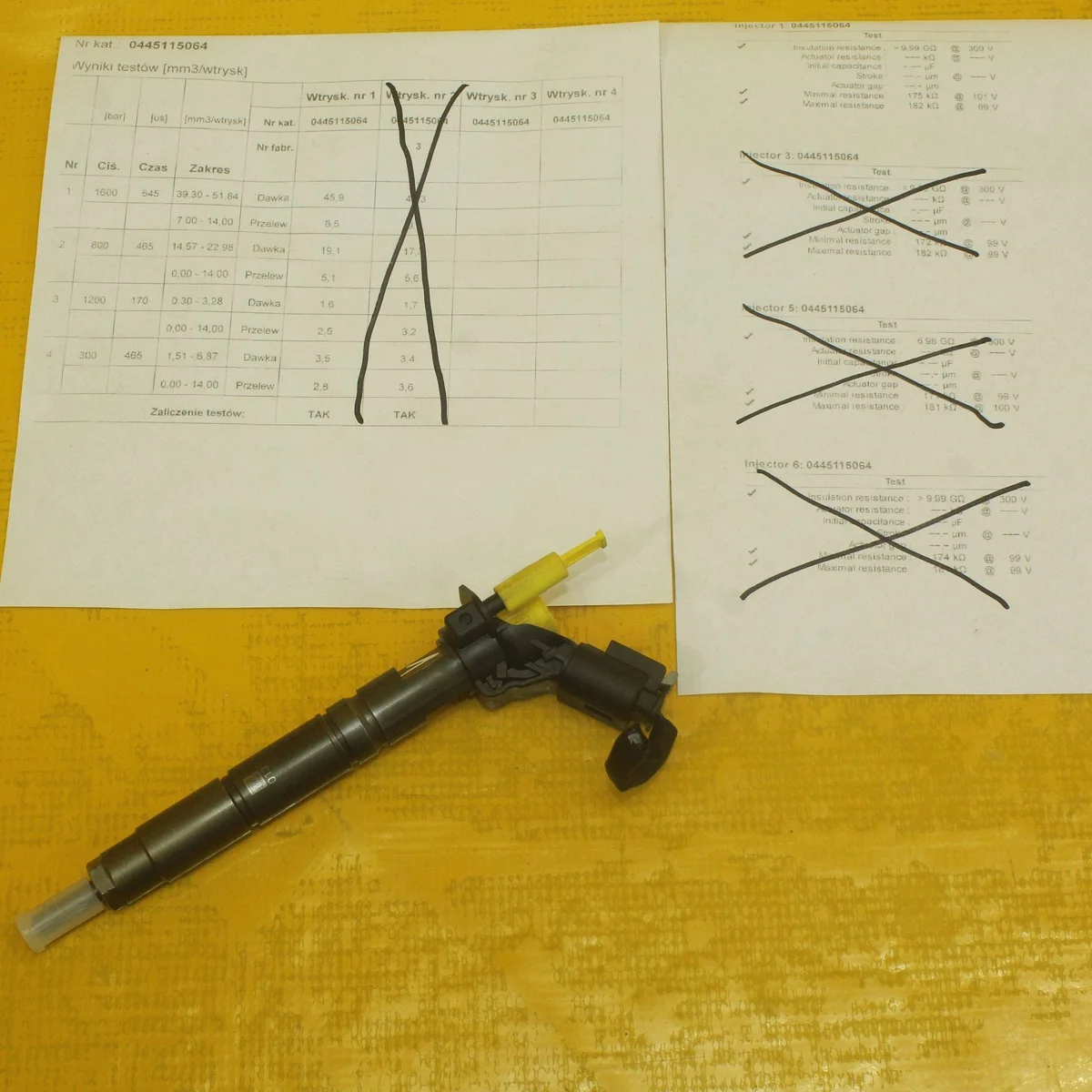 Mercedes CLS W219 V6 3.0 CDI Fuel Injector 0445115064
