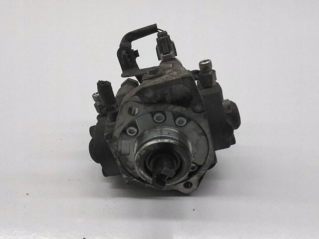 Mitsubishi polttoainepumppu 1460A043 image 5