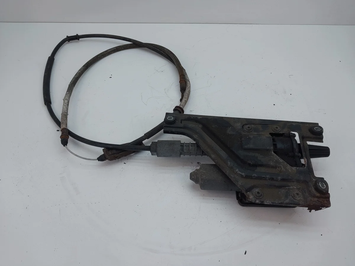 Opel Insignia A Electric Parking Brake 13310023