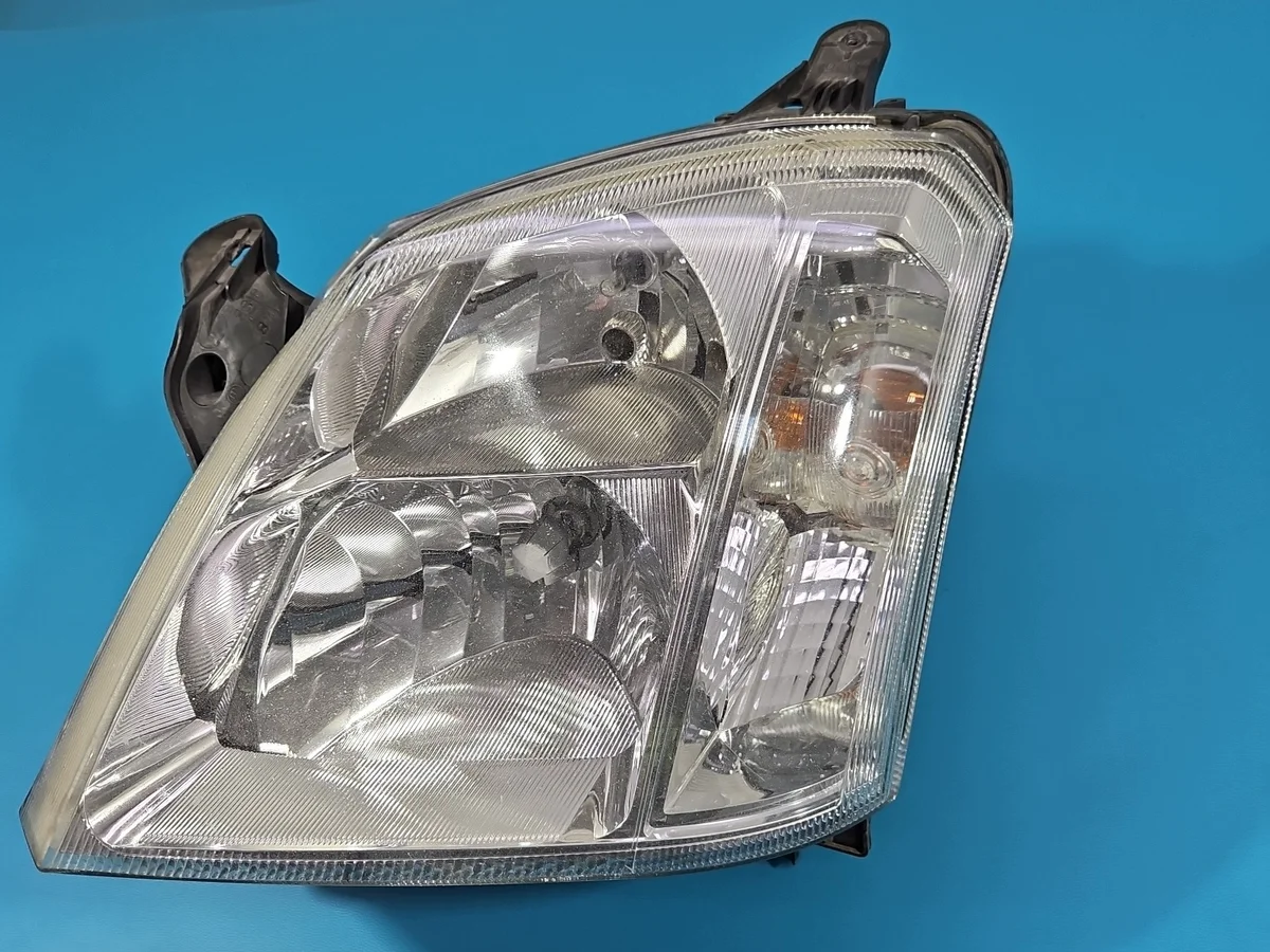 Opel Meriva A Scheinwerfer links 93321052 image 3