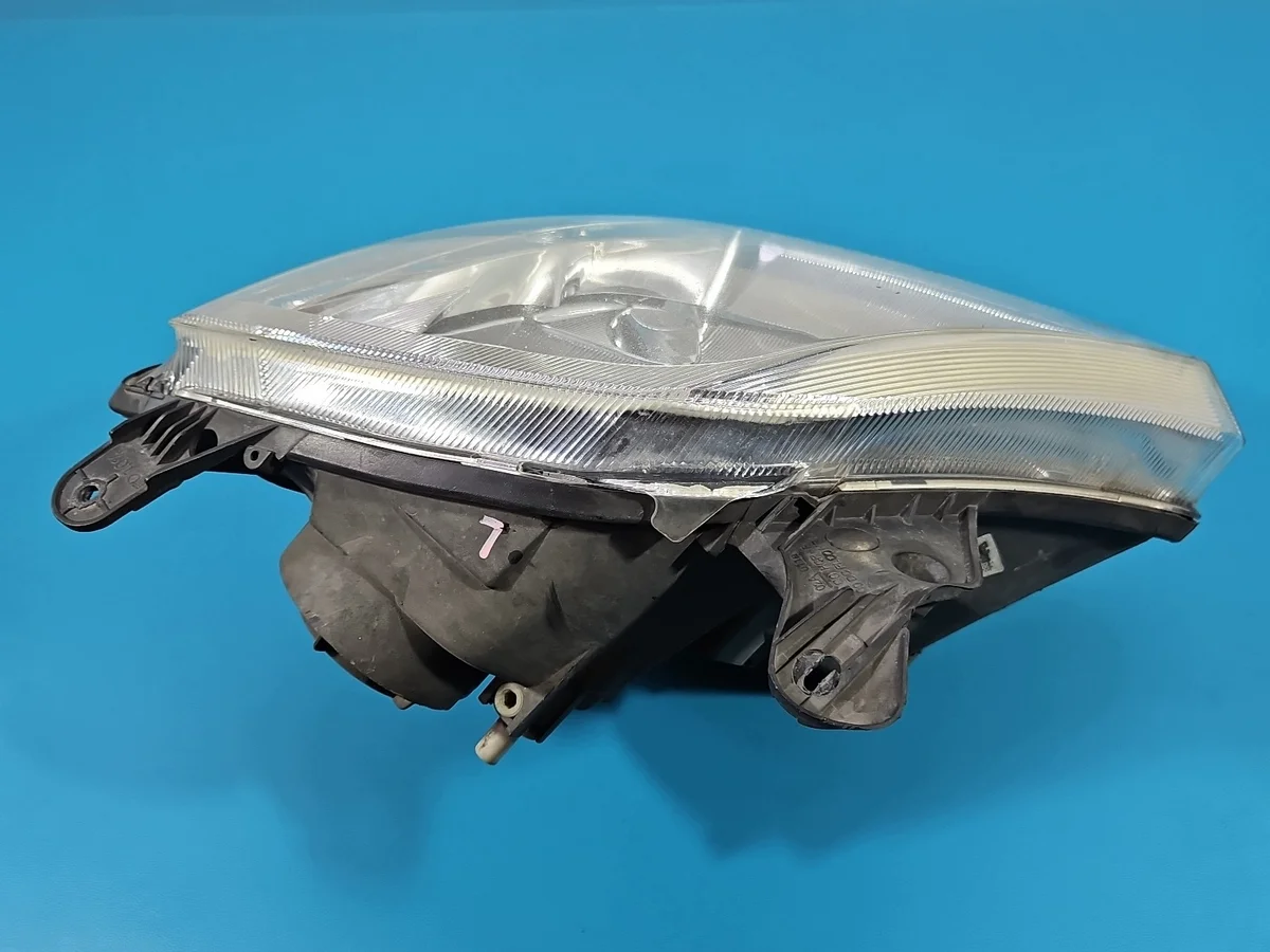 Opel Meriva A Scheinwerfer links 93321052 image 4