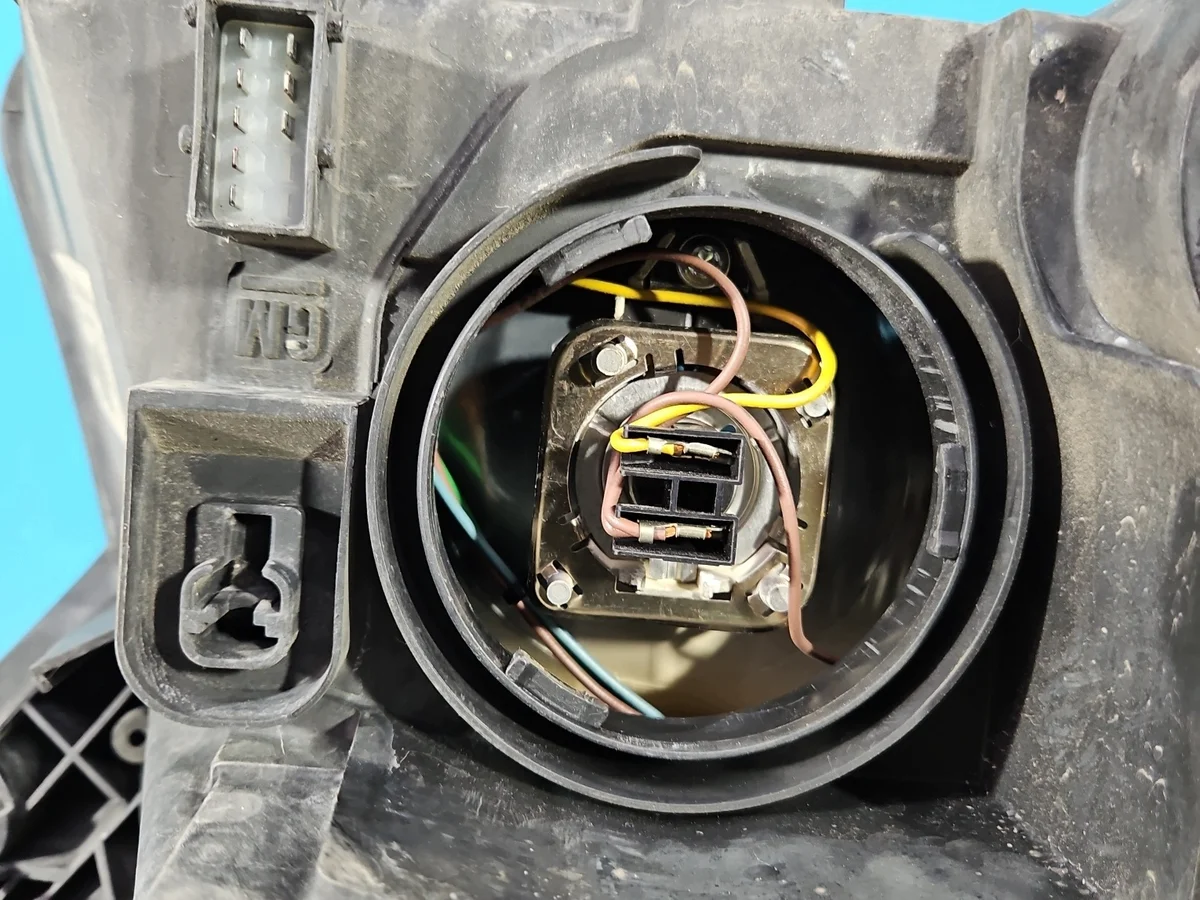 Opel Meriva A Scheinwerfer links 93321052 image 9