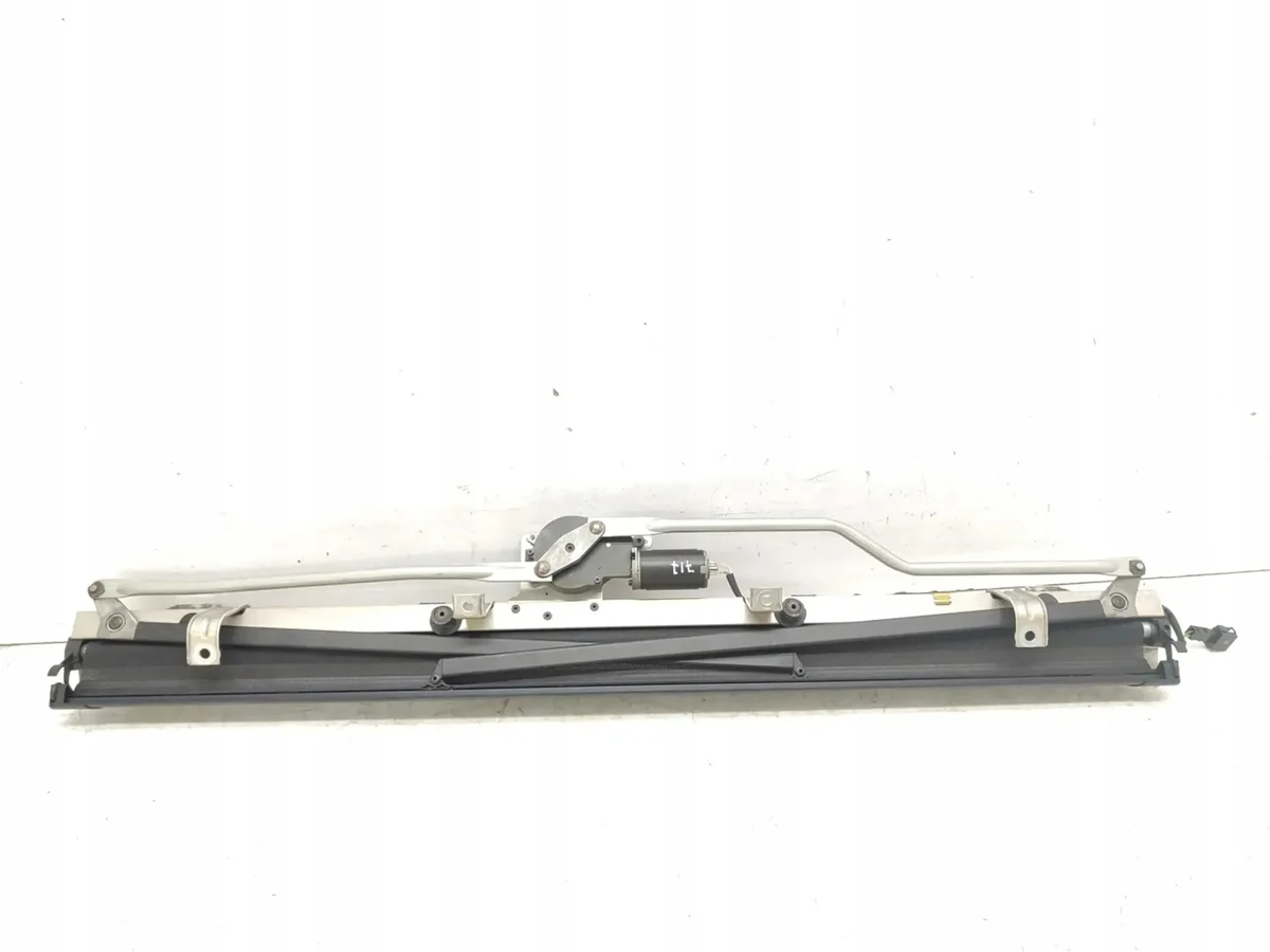 Roleta Traseira Mercedes CLS W219 A2198100020