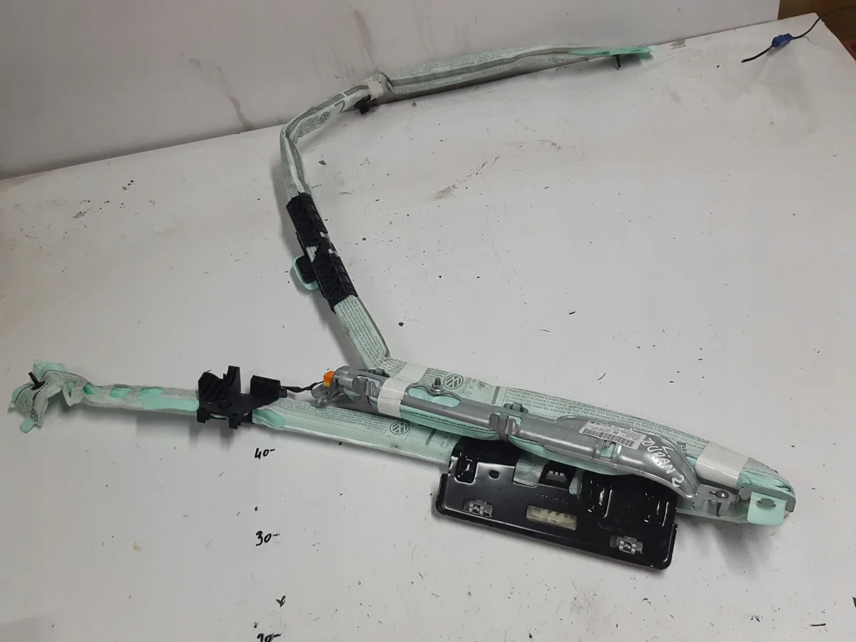 Cortina Airbag Esquerda VW Touran II 1T0880741K