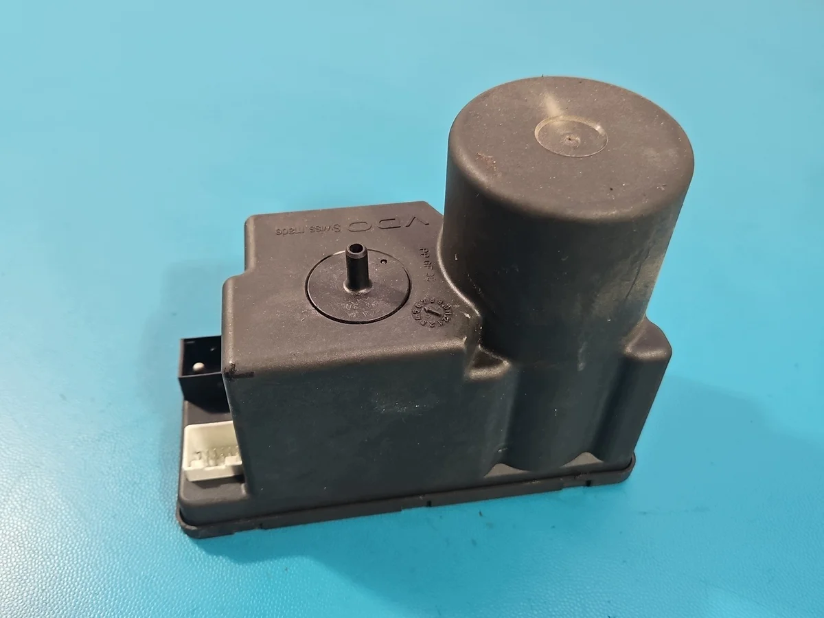 Pompe centralisée Audi 80 B4 4A0862257A