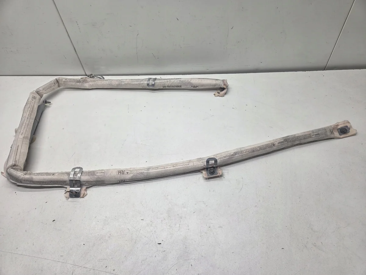 Luftvorhang rechts Opel Insignia A 13222997