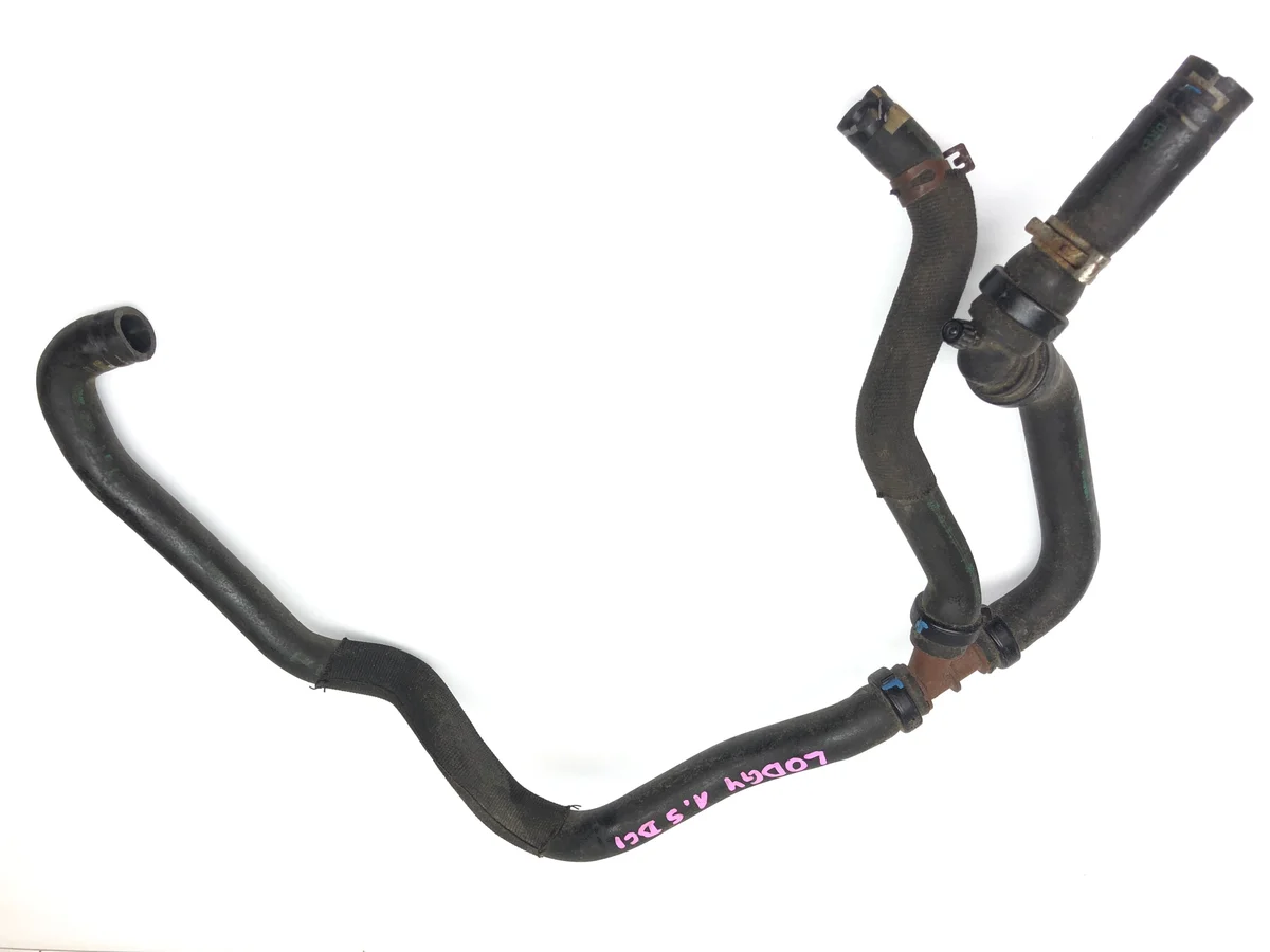 Kühler Wasserschlauch Dacia Lodgy 1.5 dci 924102756R