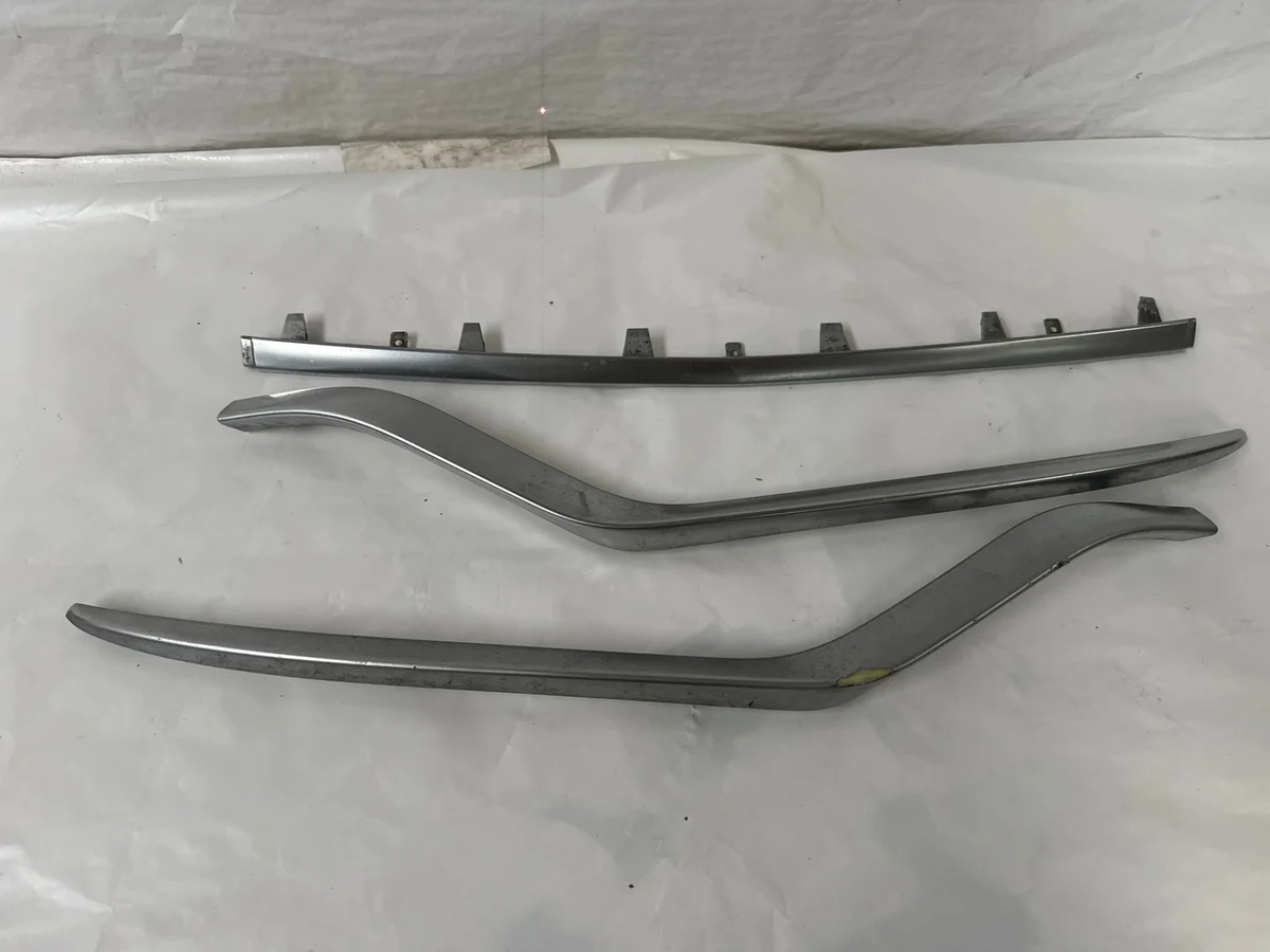 Mercedes E-Class W212 Chrome Trim Strip A2128853474