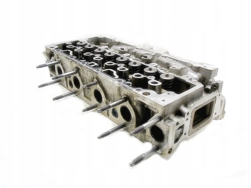 Sylinterikansi Ford 1.6 TDCI 9684487210