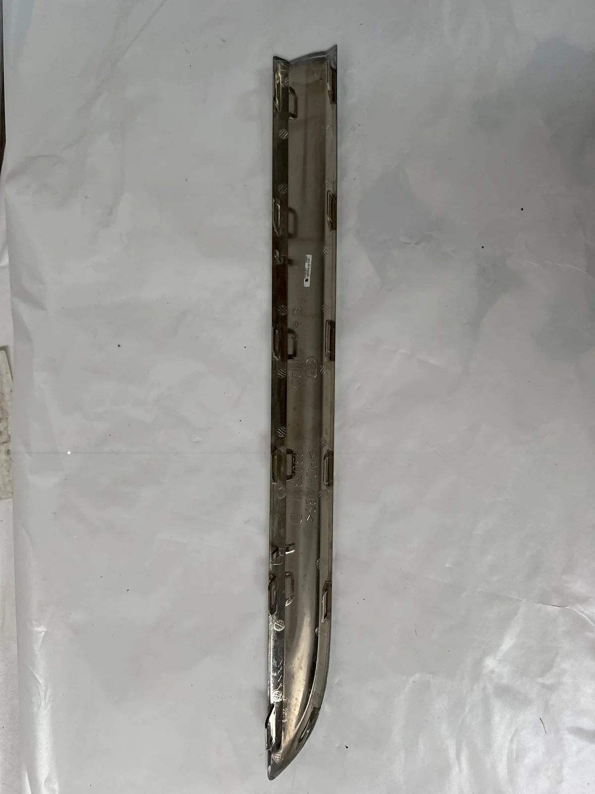 Baguette chromée droite Toyota Proace 8305301