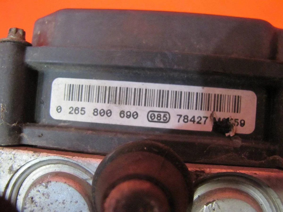 Fiat Grande Punto ABS-styrenhet 0265800690 image 5