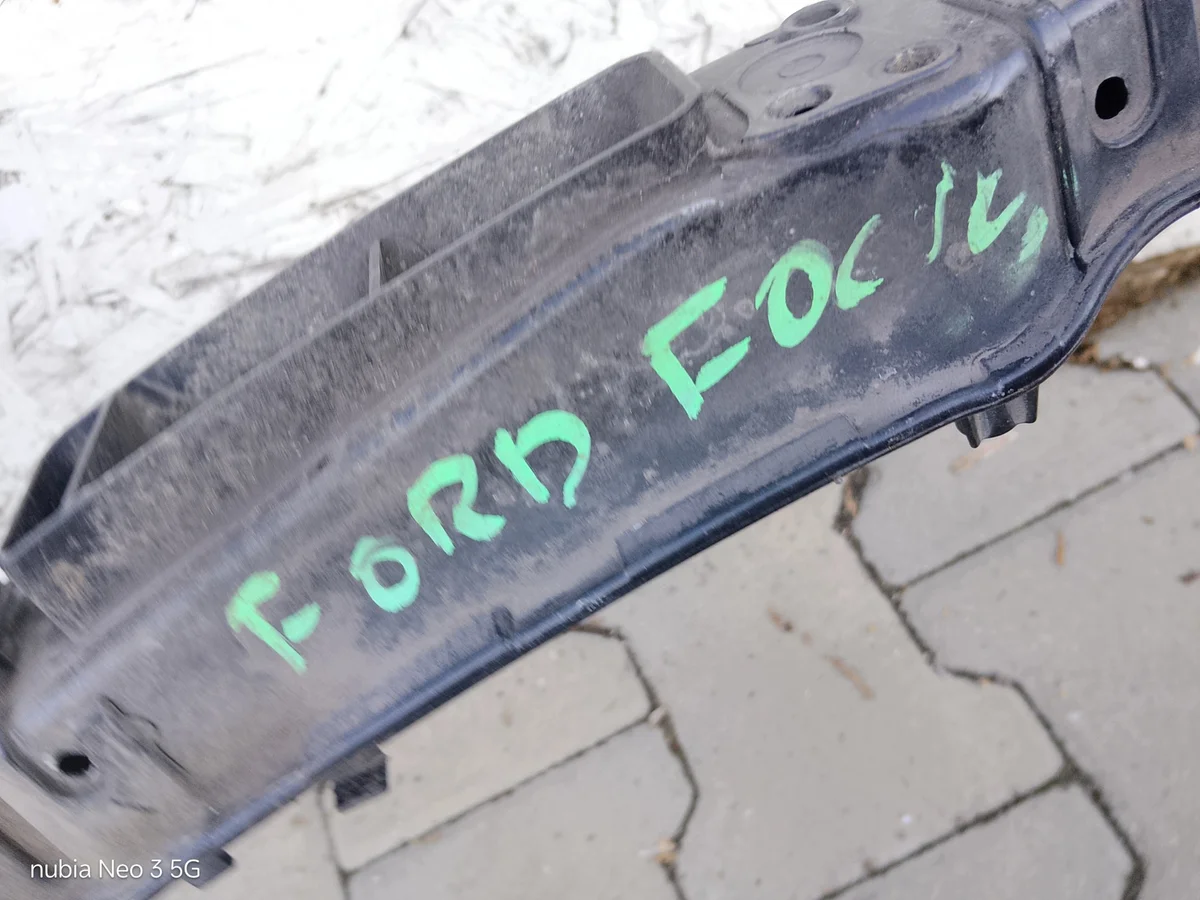 Panneau avant Ford Focus MK3 2010-2014 image 5