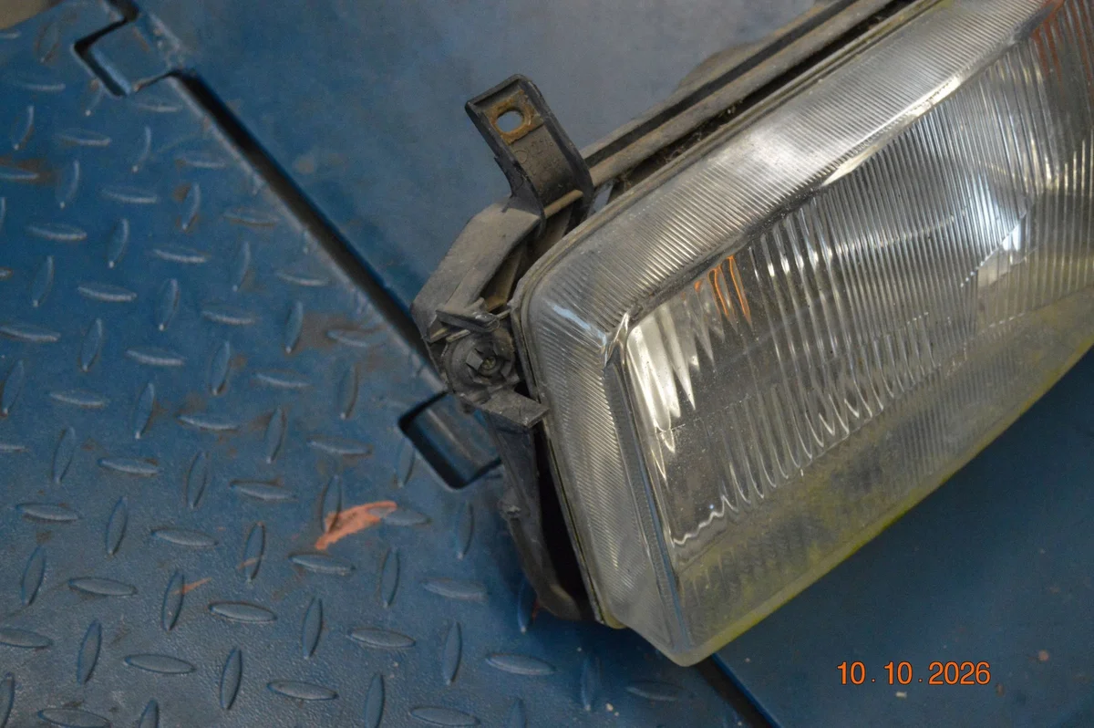 VW Transporter Scheinwerfer Links 7R0144437 image 3
