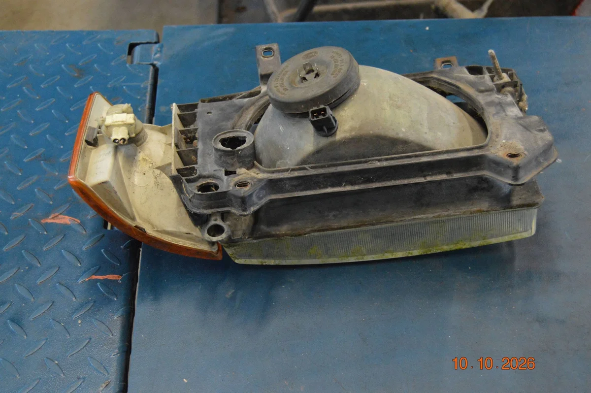VW Transporter Scheinwerfer Links 7R0144437 image 6
