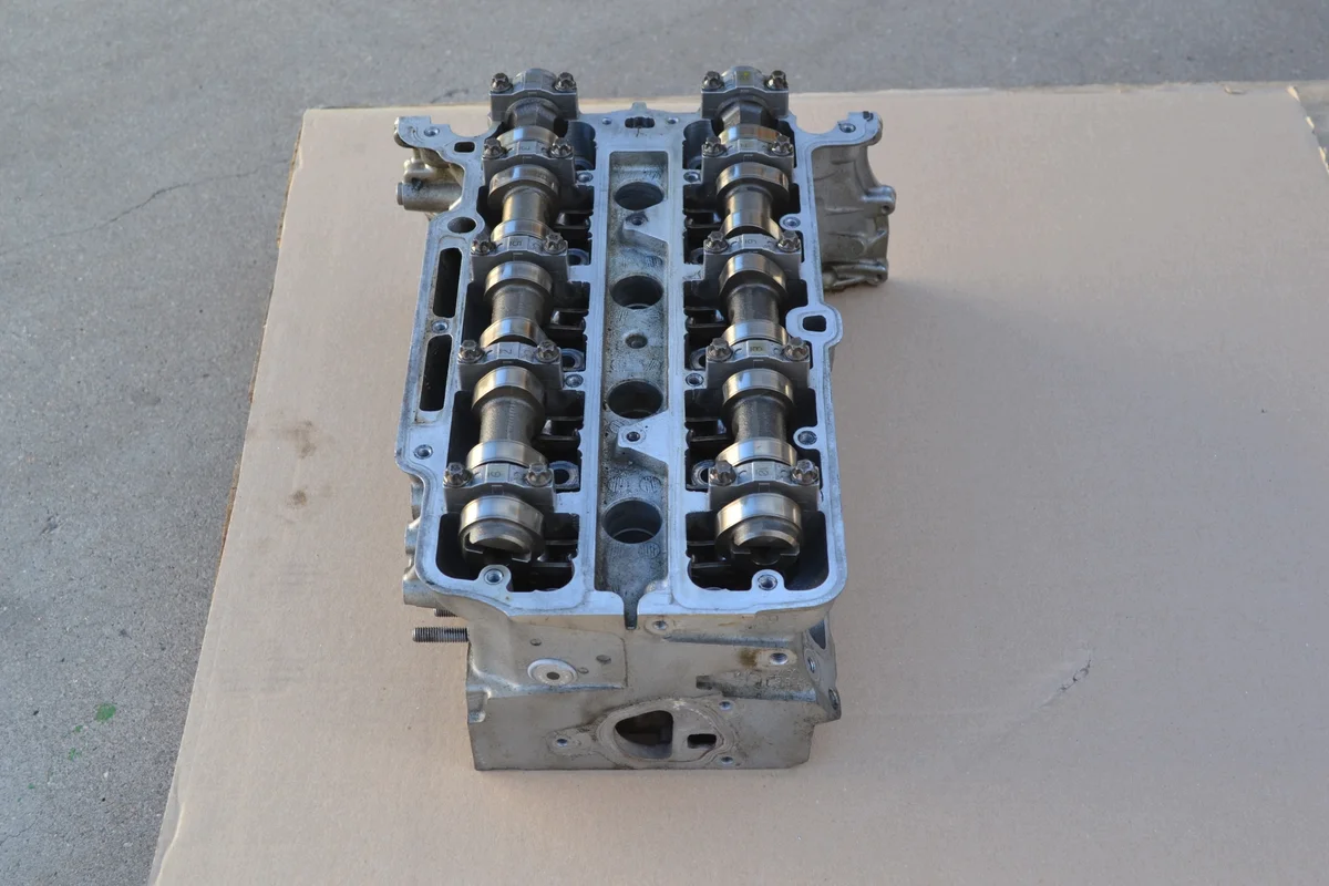 Opel Zylinderkopf A14NET Astra Meriva Mokka 55573669 image 3