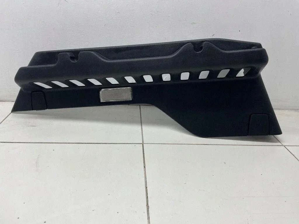 Volet de coffre Peugeot 2008 II 9677216777
