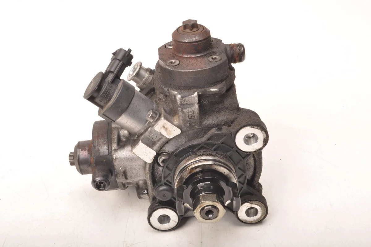 Brandstofpomp Volvo XC60 II S80 V70 2.0 D3 D4 31372081