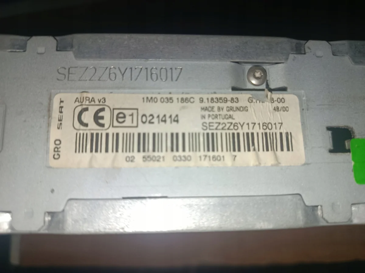 SEAT Radio Cassette Player 1M0035186C