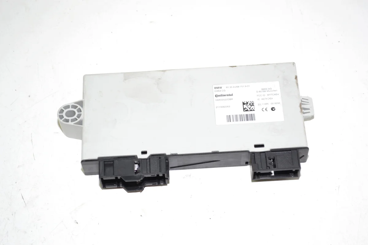 BMW F10 525d CAS Control Unit 9268751 image 2