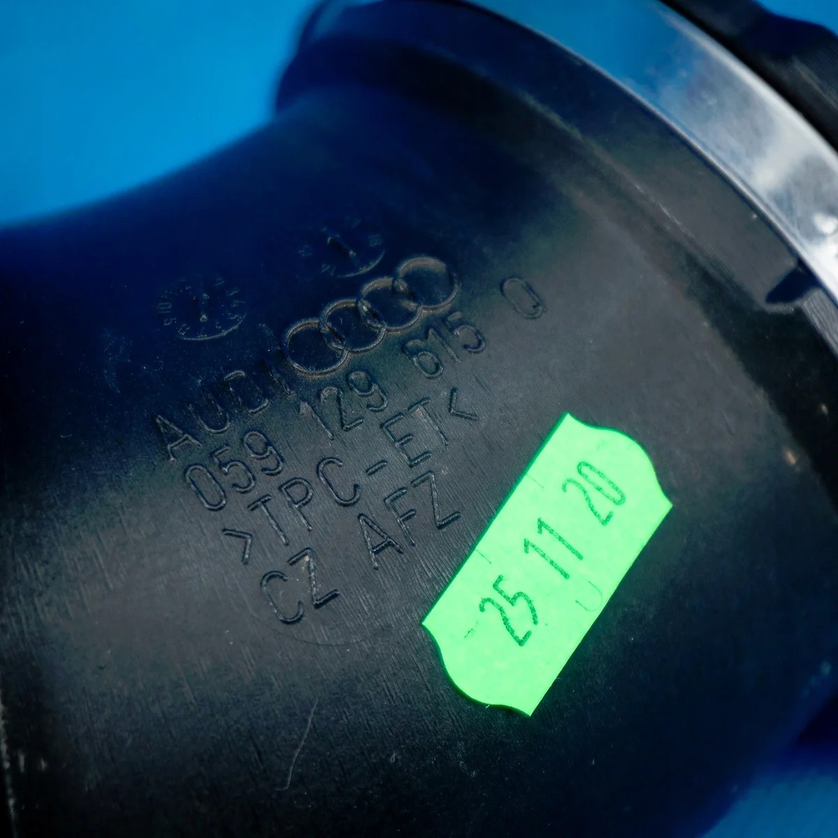 Tubo de admisión Audi A6 A7 059129615Q image 3