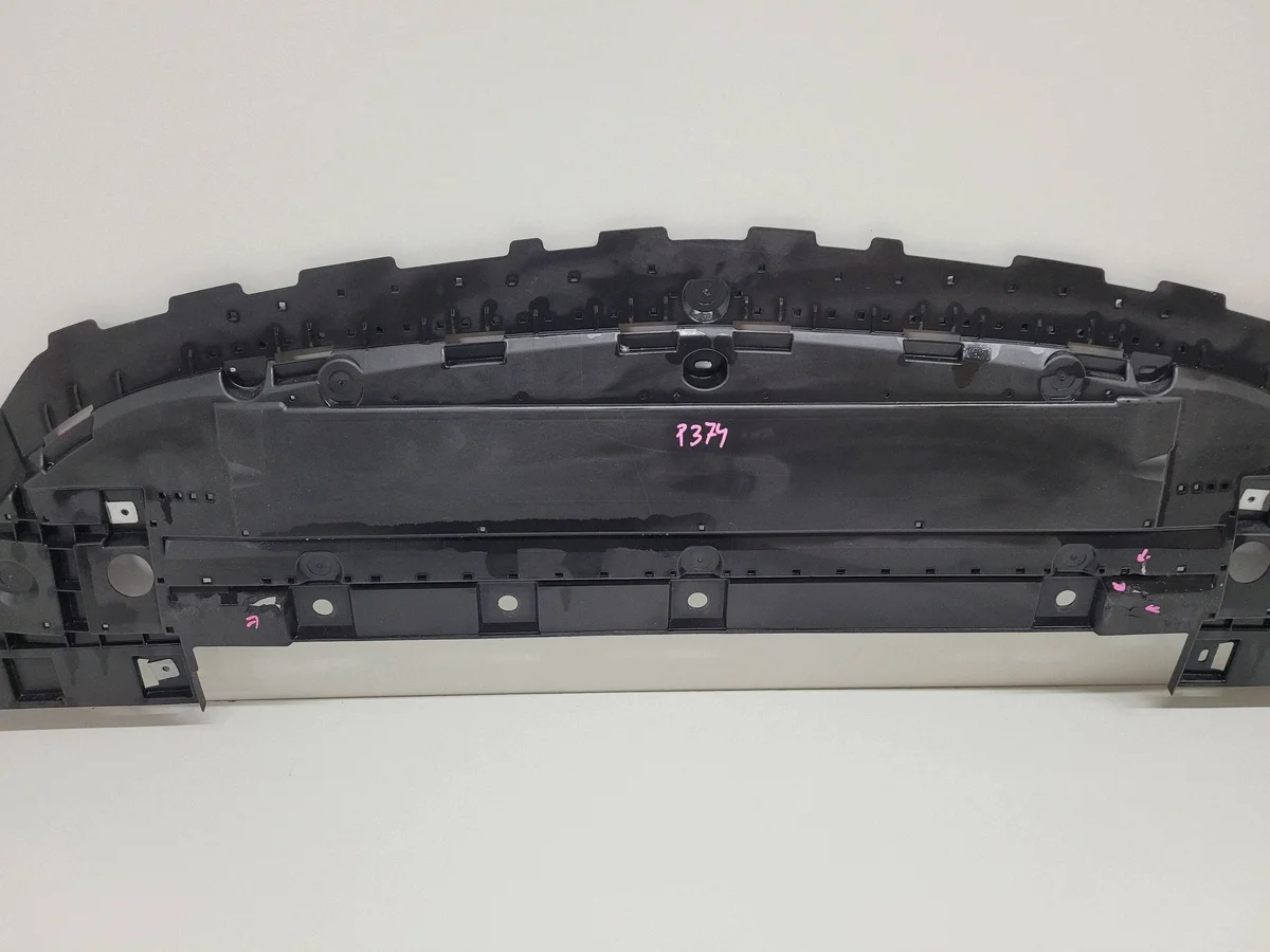 Abdeckung Unterboden vorne Mercedes A-Klasse 177 AMG A1778858205 image 3