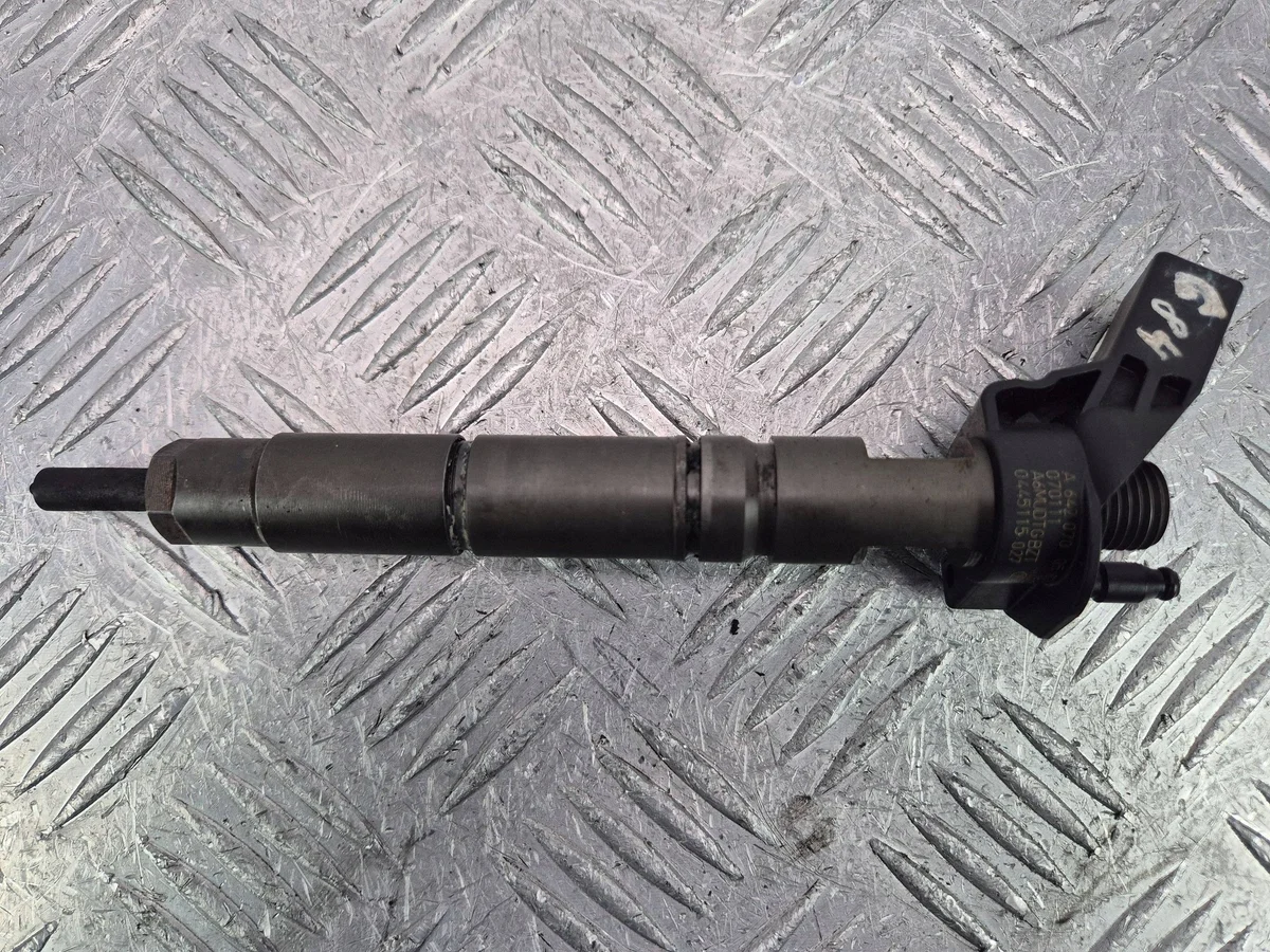 Mercedes A6420700587 Injector 3.0 CDI