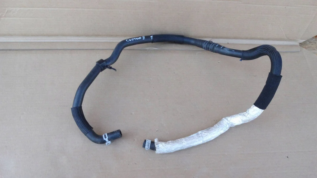 Ford Transit Custom MK2 Durite d'eau PZ31-9Y439-PAD
