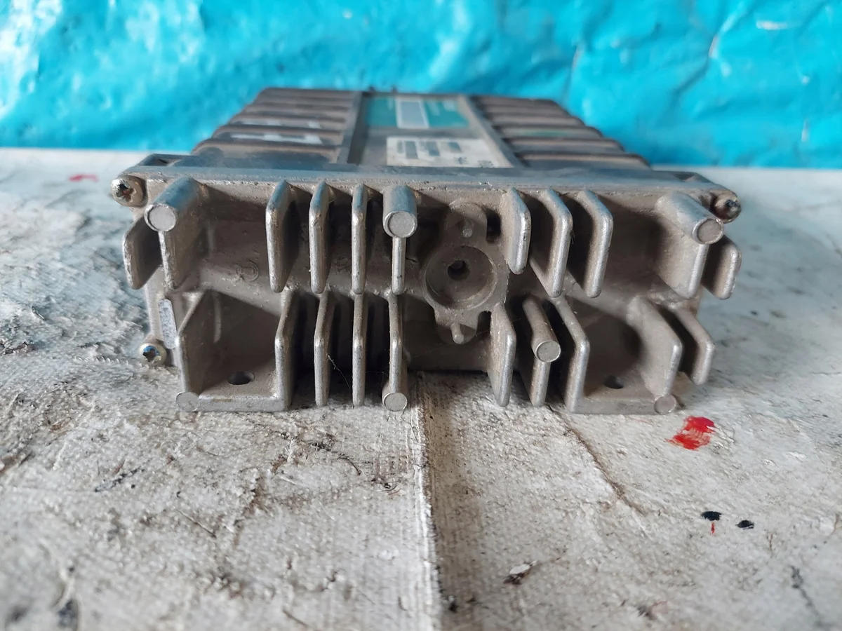 Fiat Uno moottorin ohjausyksikkö 0280000710 image 3