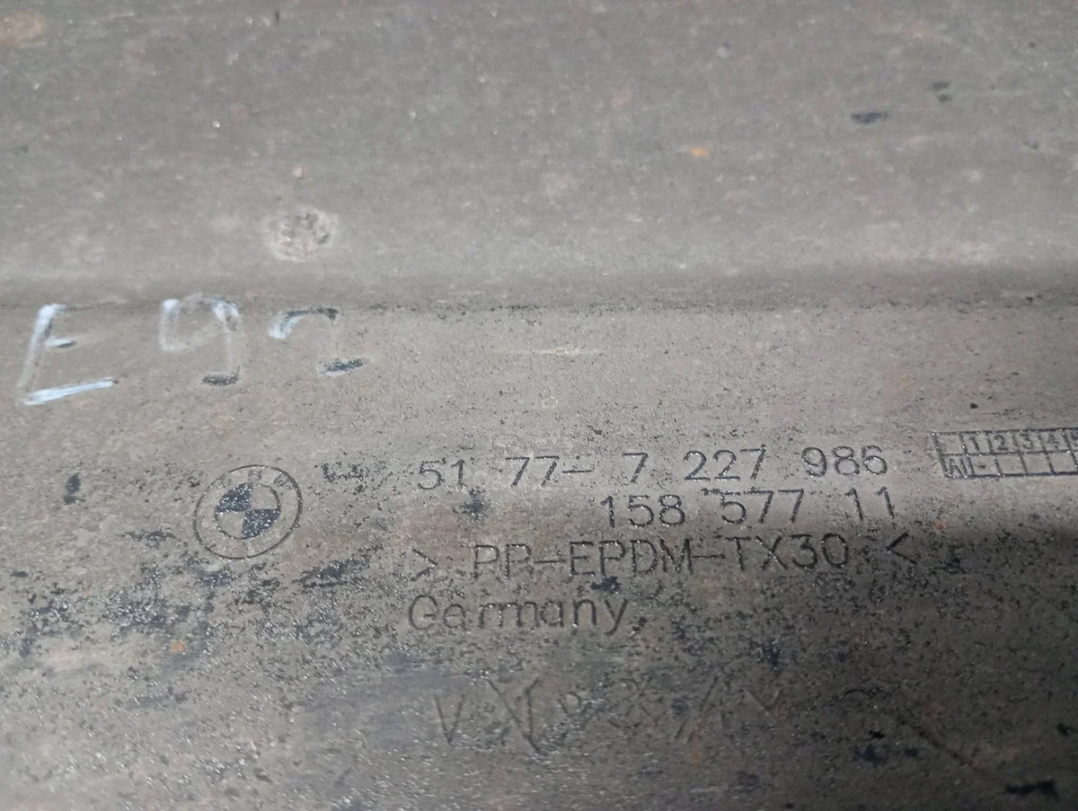 Höger tröskellist BMW 3 E92 E93 51777227986