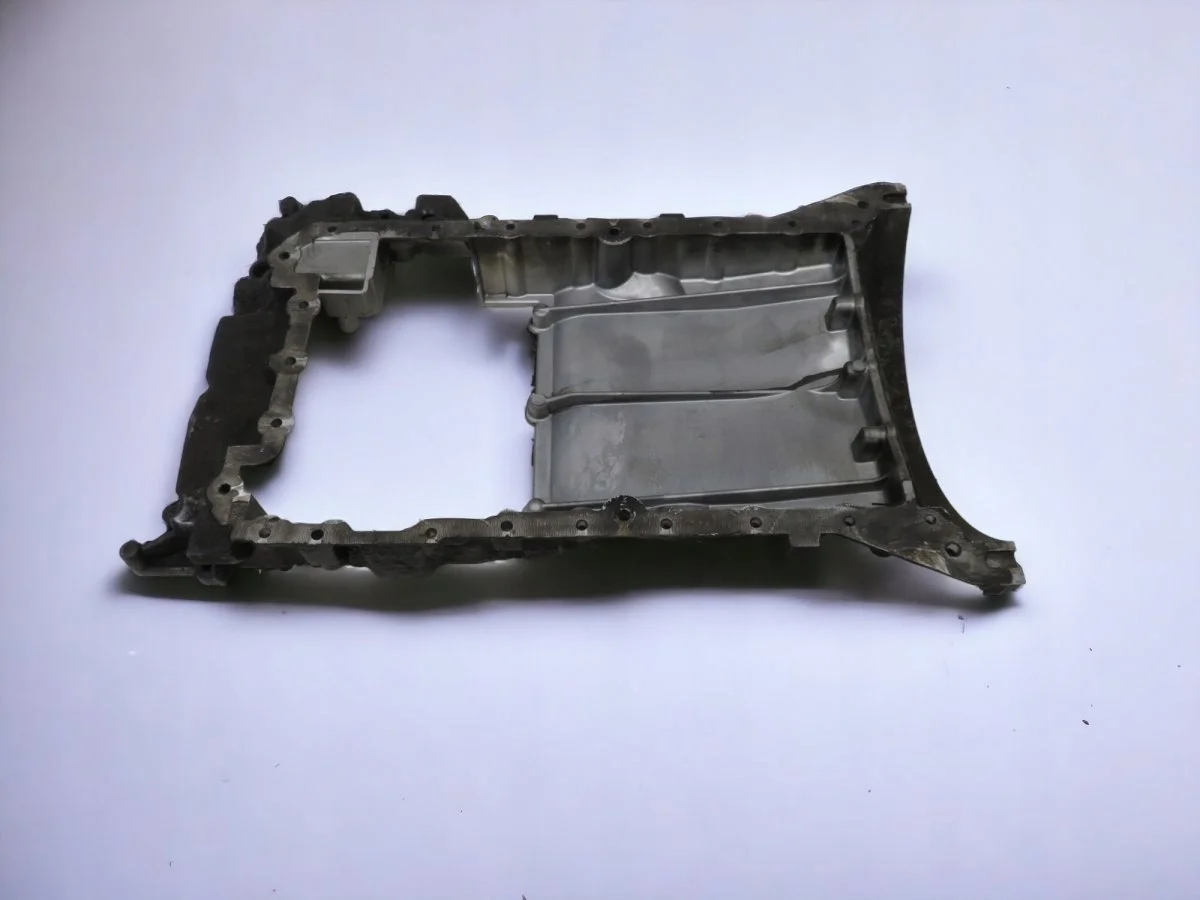 Masse d'huile Mercedes-Benz A6420140102