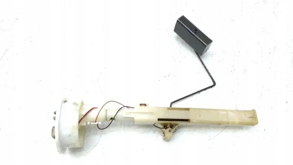 Alfa Romeo GT Brandstofniveausensor DRC115130