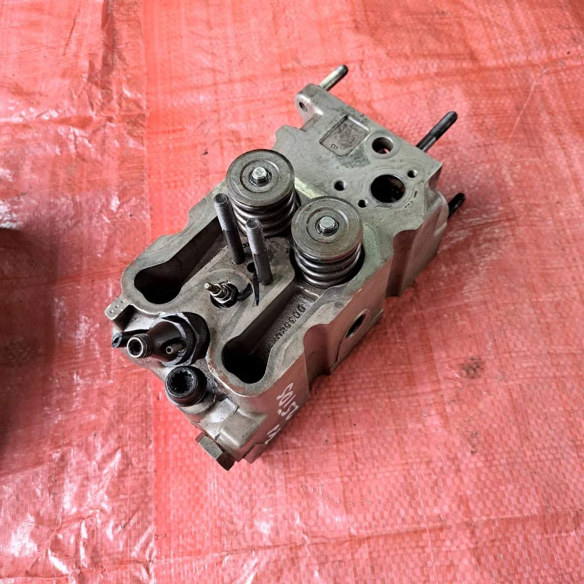 Moottorin sylinterikansi Opel Frontera A 00352029F