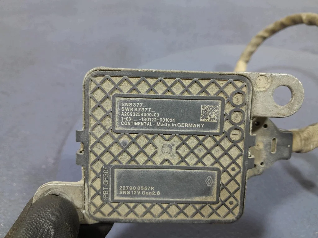 Renault Master III 2.3 dCi NOx-Sensor 227903557R image 4