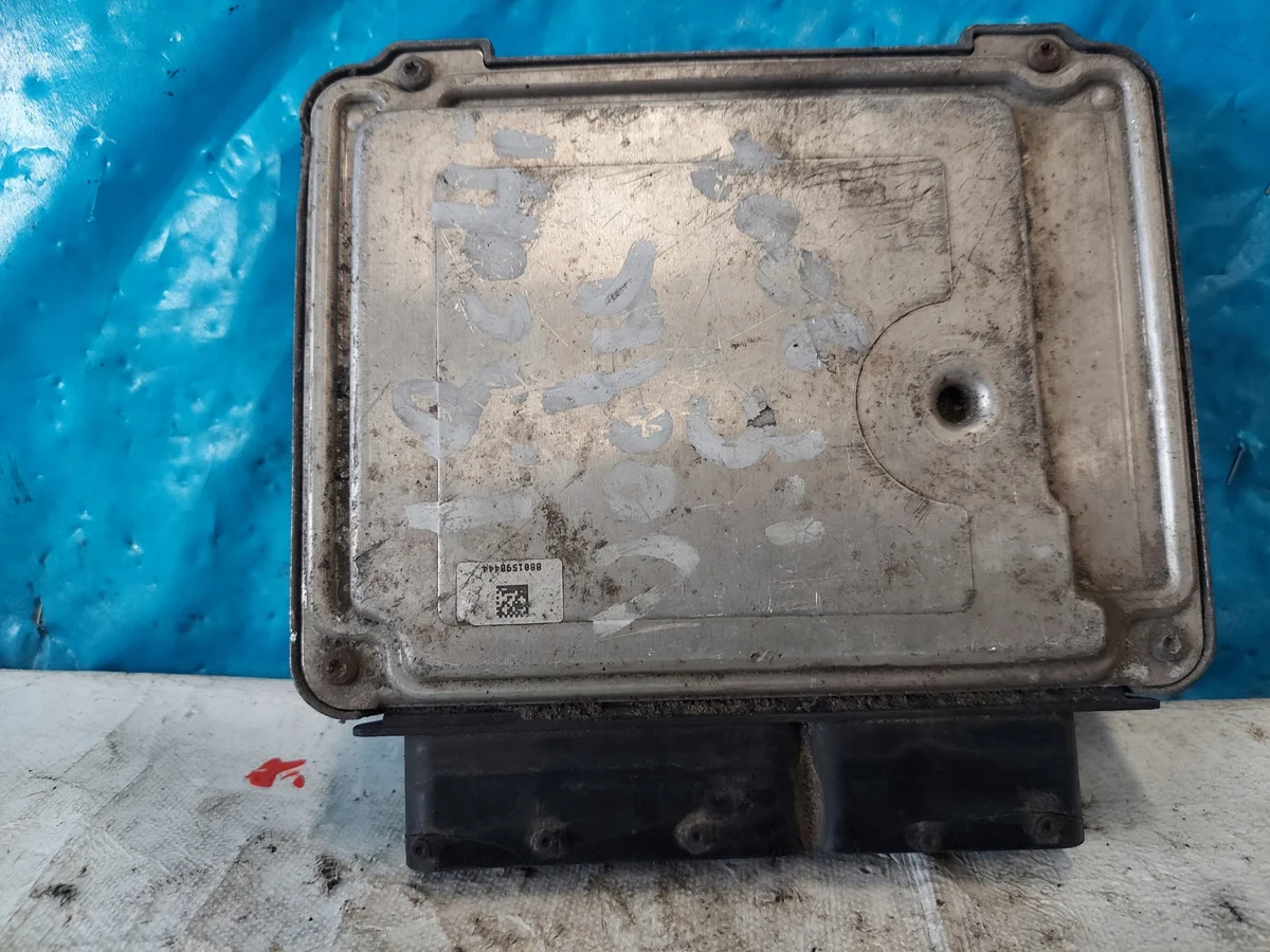 Engine Control Unit Opel Vectra C 0281014449 image 3