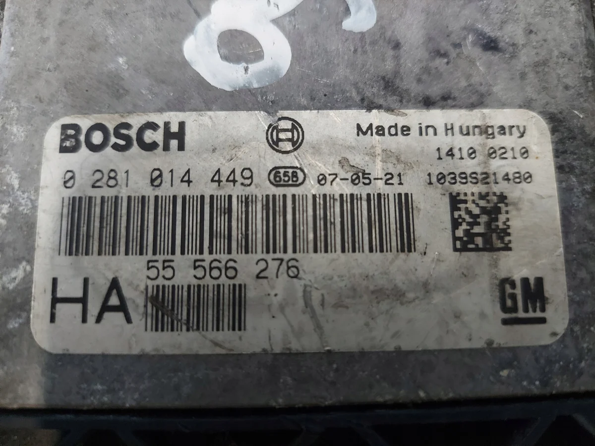 Engine Control Unit Opel Vectra C 0281014449 image 4