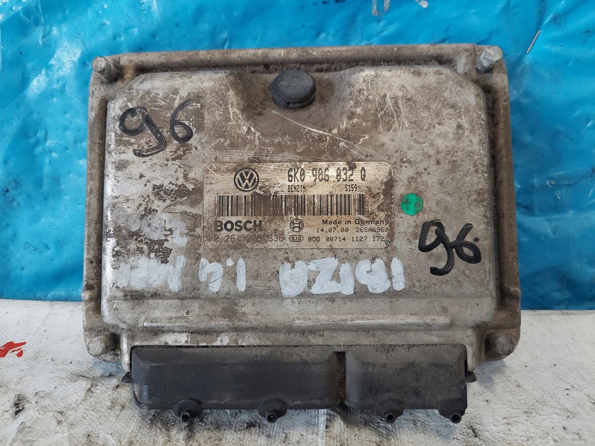 Ohjausyksikkö Seat Ibiza II 6K0906032Q