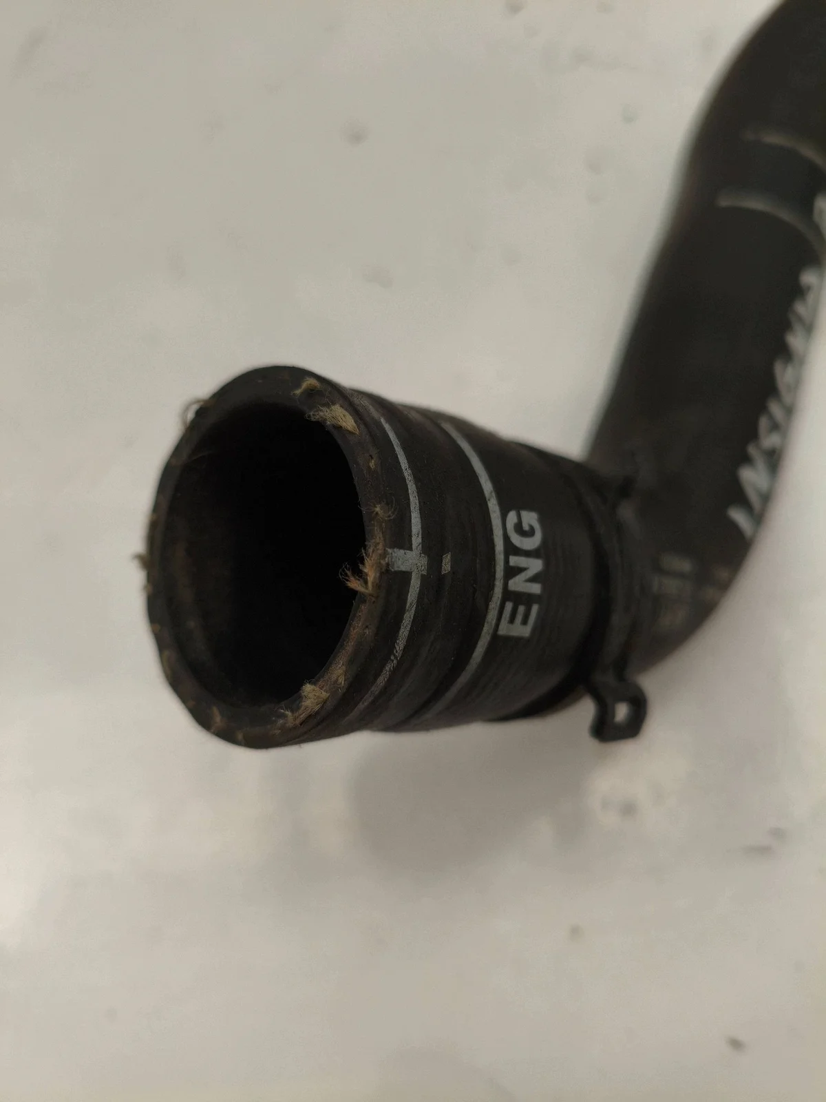 Kühler Wasserschlauch Opel Insignia B 39087125 image 4
