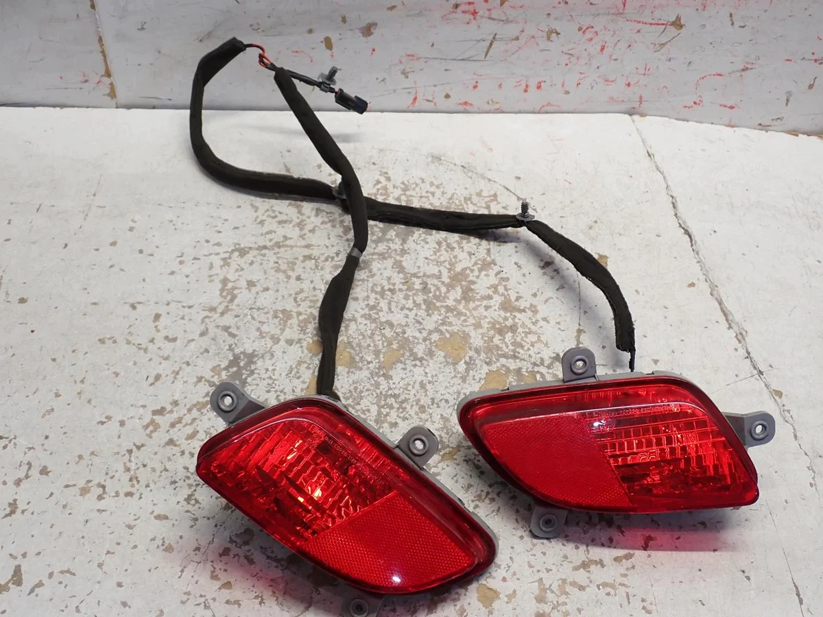Feu antibrouillard arrière droit/gauche Kia Venga 92404-1P0
