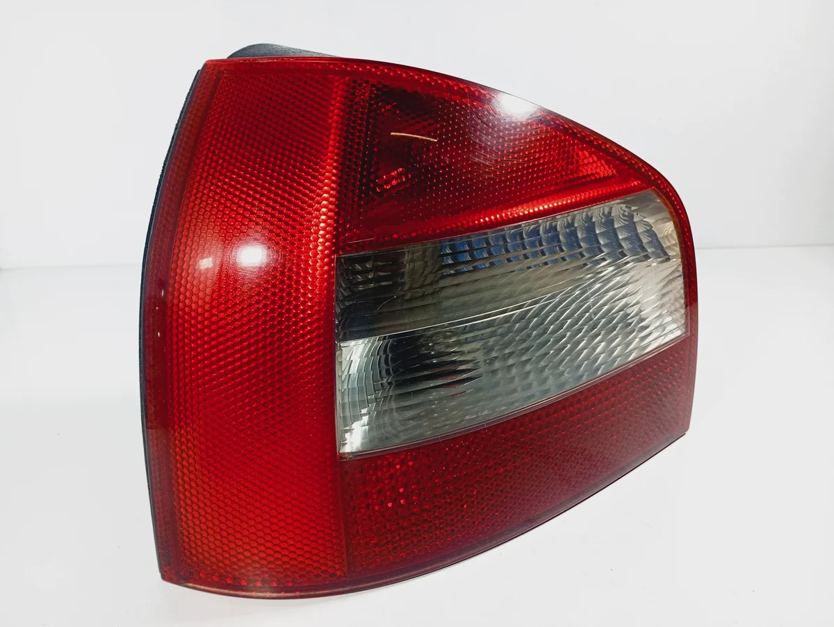 Left Rear Lamp Audi A3 8L 8L0945095B