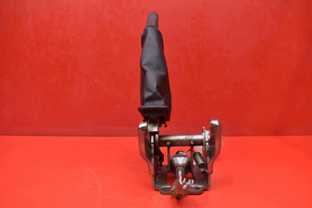Opel Astra IV J Handbrake Lever 13351282